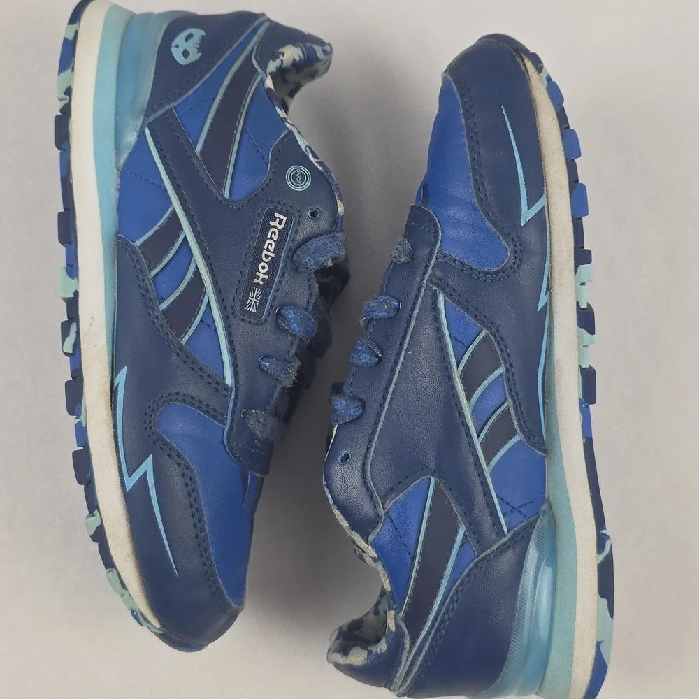 PJ Masks x Reebok Classic Leather Little‎ Kid Catboy Sneakers. Size 1